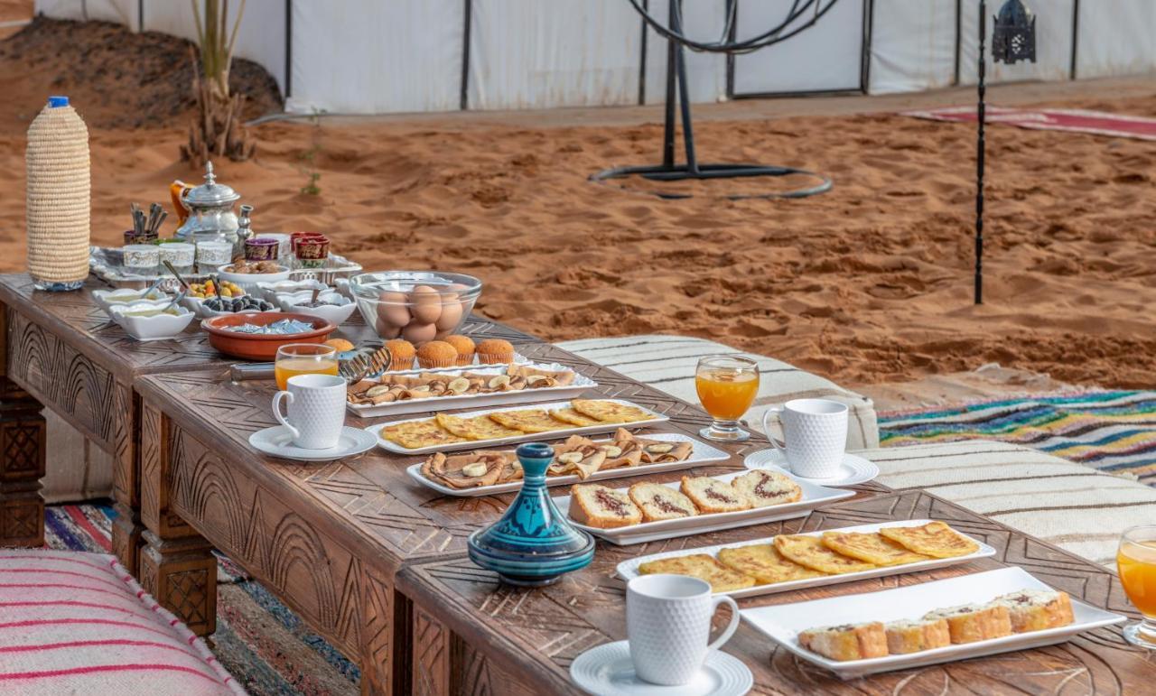 Sanmao Desert Luxury Camp Merzouga Buitenkant foto